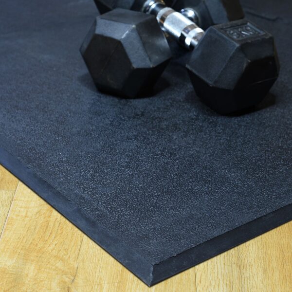 Interlocking Gym Mat in use.1