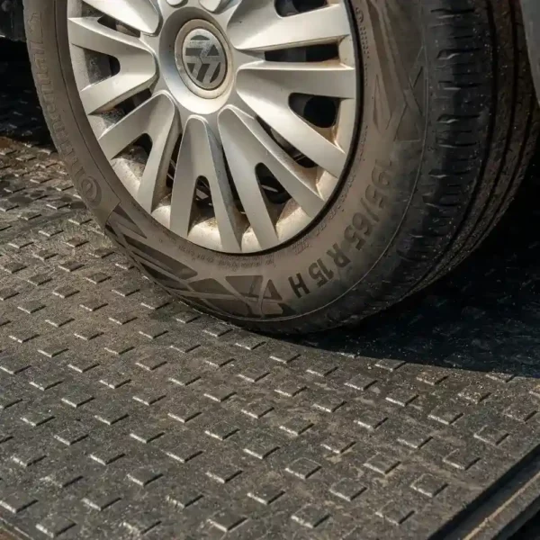 GroundTrak in use 6.1 compressed compressed