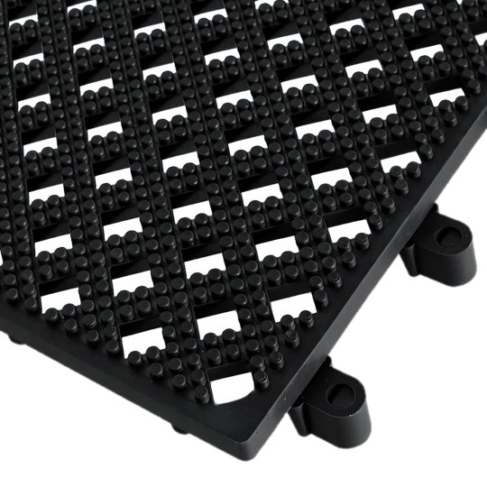 Kumfi Tile PVC leisure mat in Jet Black