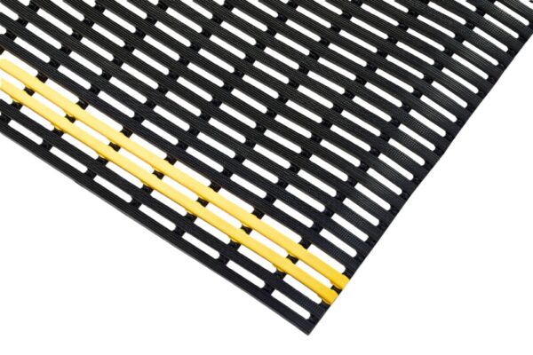 Self Draining Safety Mat|Interflex Hazard Side|tinywow Interflex Hazard close up.1 73664982|Self Draining Safety Mat Close Up|Self Draining Safety Mat in use on roof|Self Draining Safety Mat in use in workshop|Interflex Hazard (10)