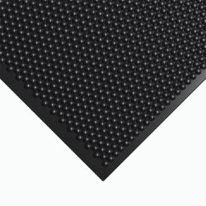 corner of a hammer top stable mat|amoebic top stable mat underside|close up of a hammer top stable mat